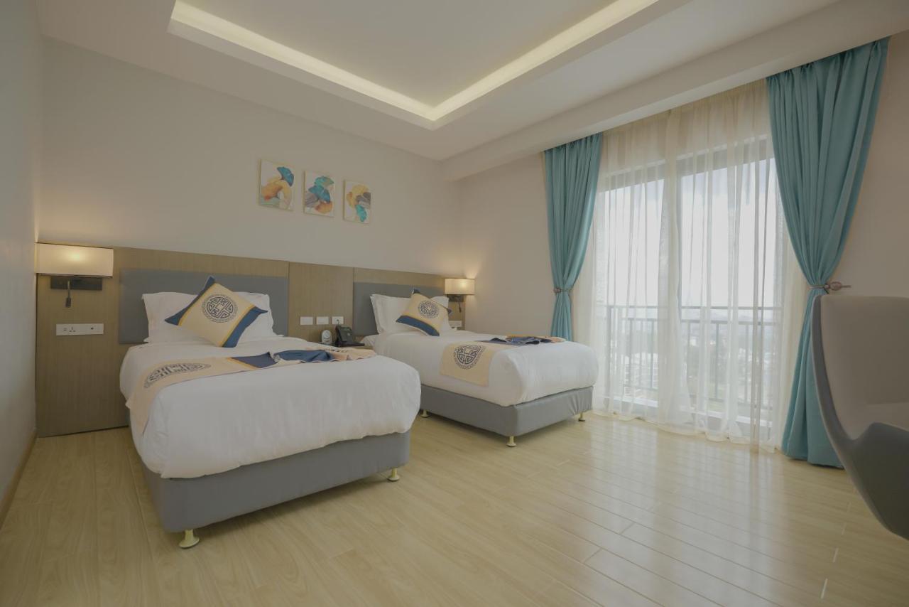 Stay Easy Plus Hotel Addis Abeba Esterno foto