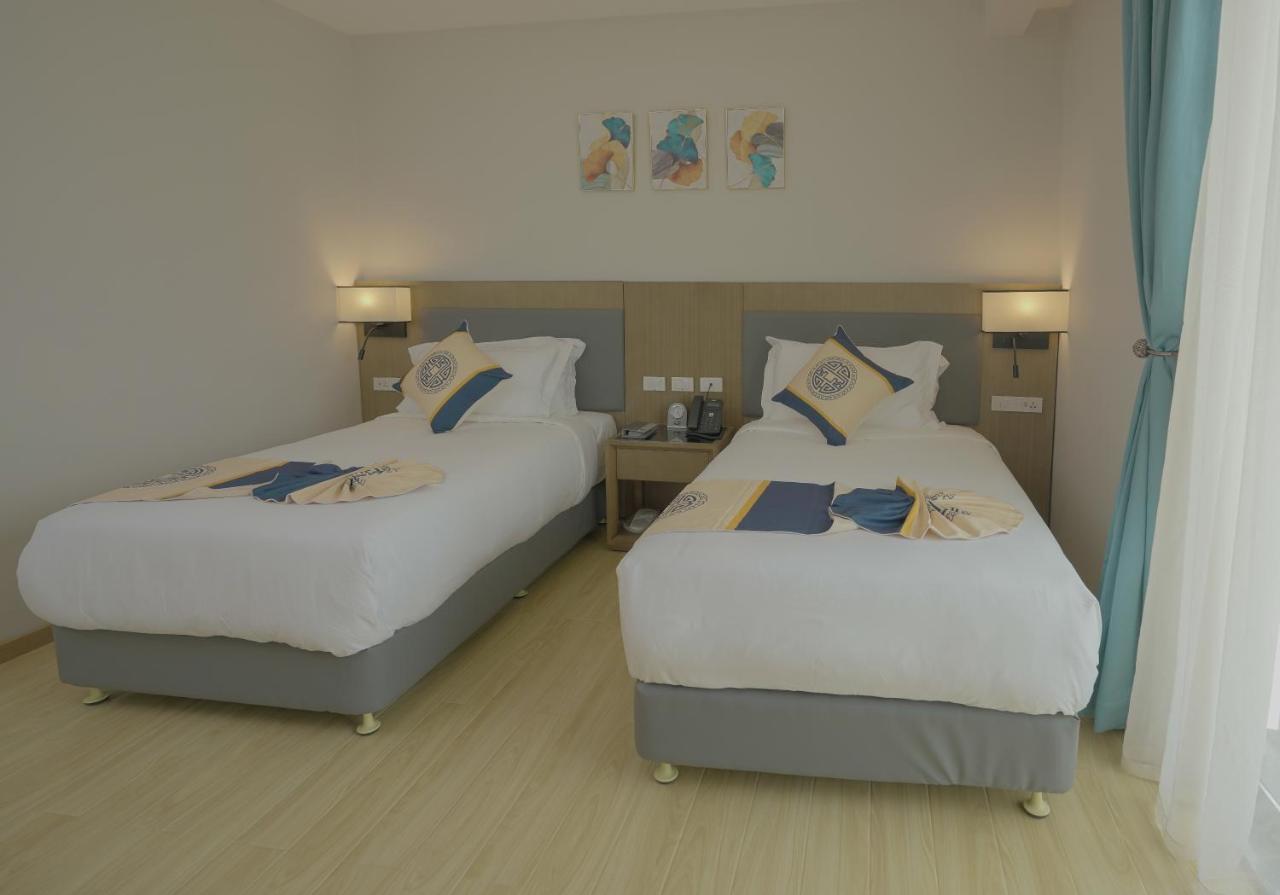Stay Easy Plus Hotel Addis Abeba Esterno foto