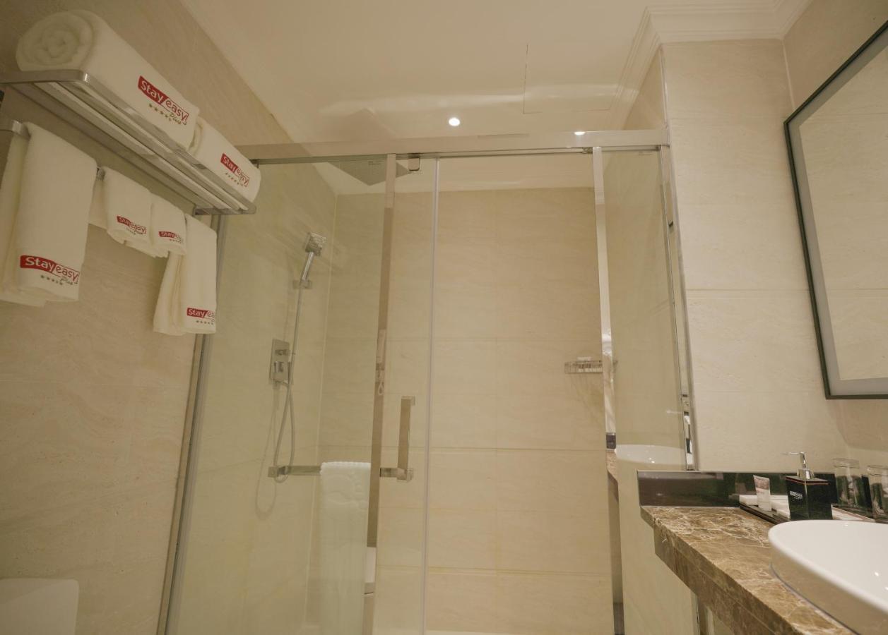 Stay Easy Plus Hotel Addis Abeba Esterno foto