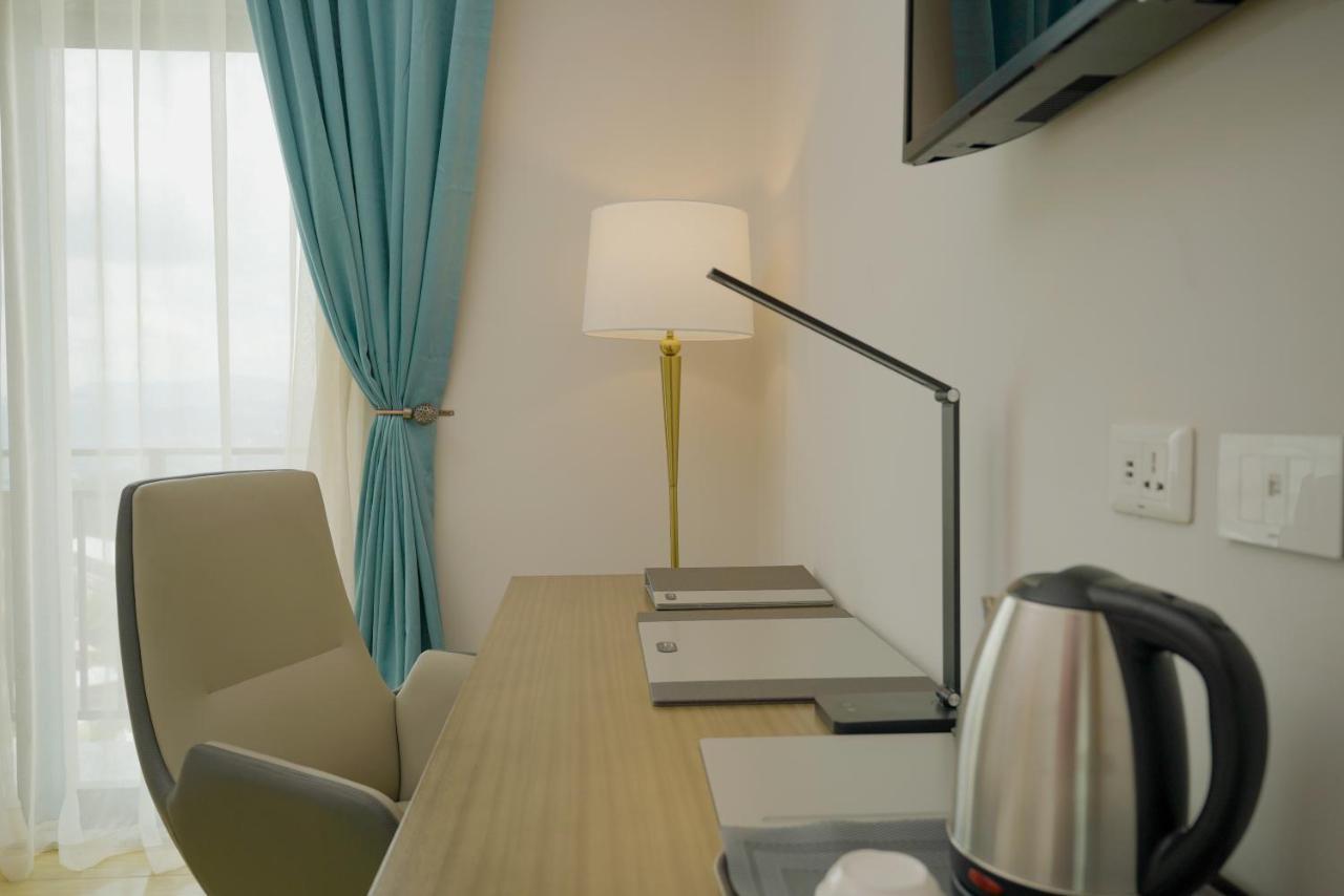 Stay Easy Plus Hotel Addis Abeba Esterno foto