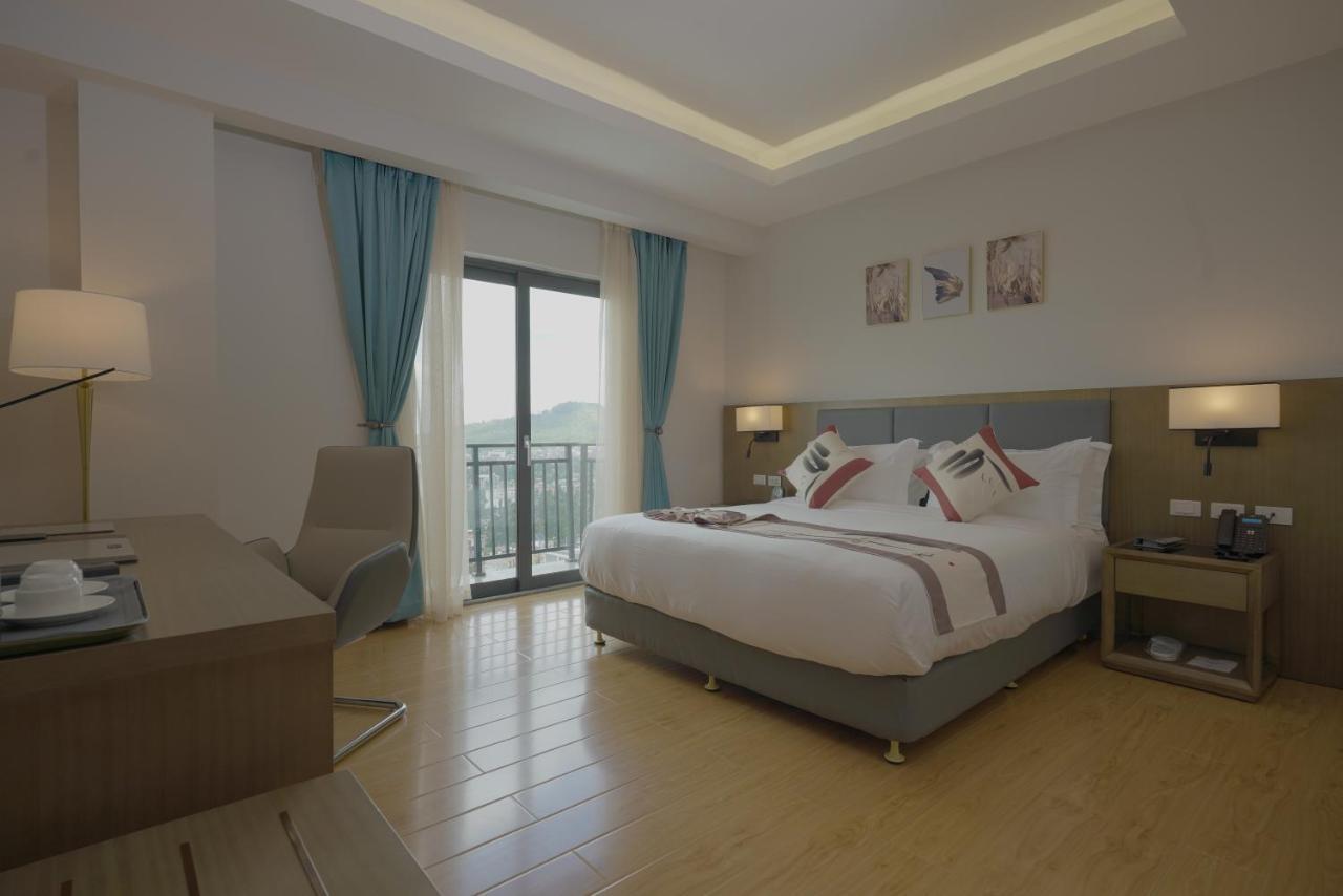 Stay Easy Plus Hotel Addis Abeba Esterno foto
